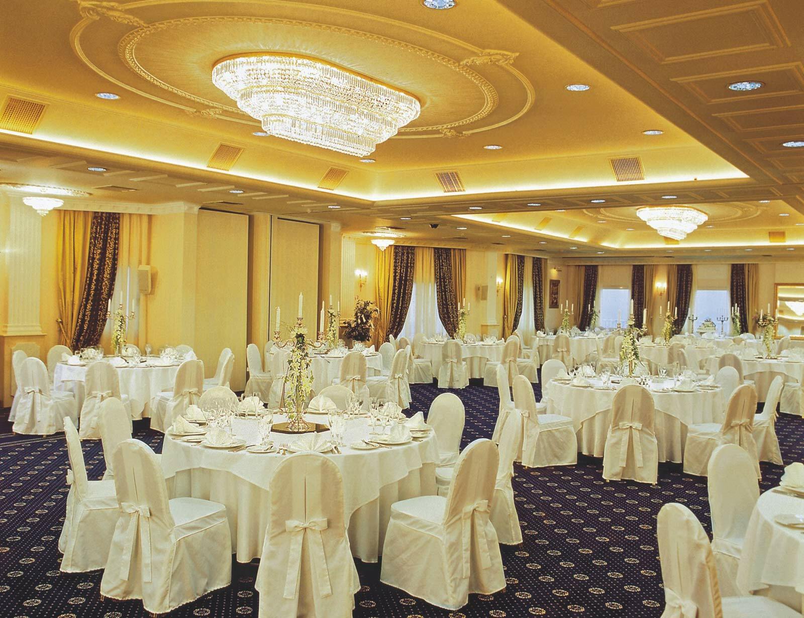 Mediterranean Palace Thessaloníki Eksteriør billede The ballroom